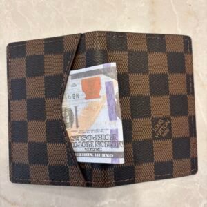 LOUIS VUIOTTON SMALL WALLET