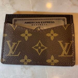 LOUIS VUIOTTON CARD HOLDER